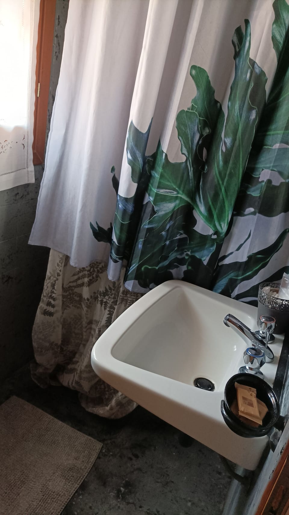 Comfort Twin Room | Bathroom | Shower, hair dryer, towels, soap