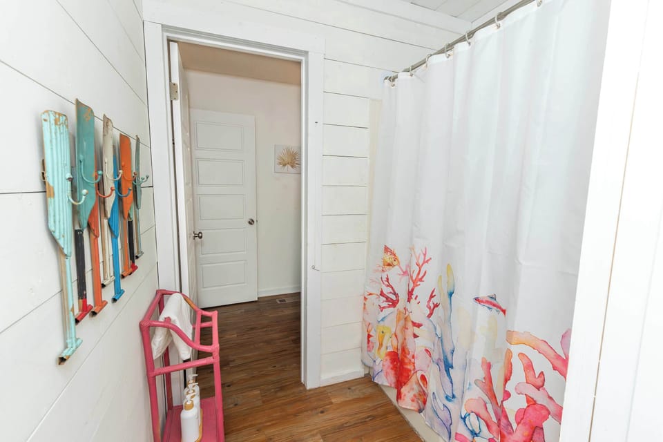 Jack and Jill Bathroom Shower