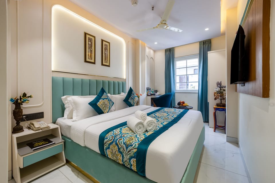 Luxury Double Room, City View | In-room safe, desk, laptop workspace, blackout drapes