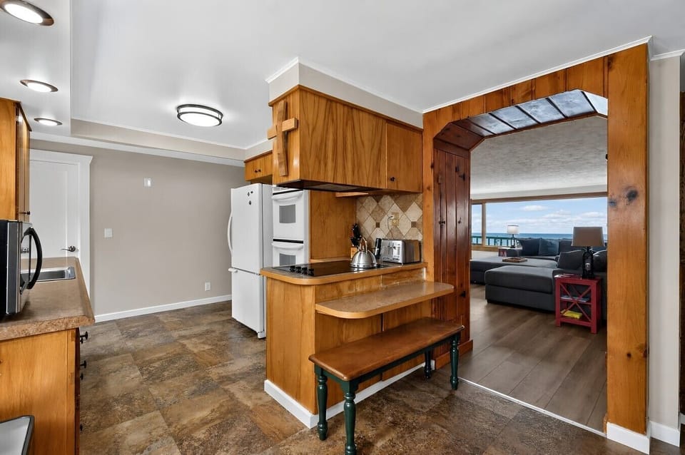 Kitchen | Electric Cooktop | View to Living Room