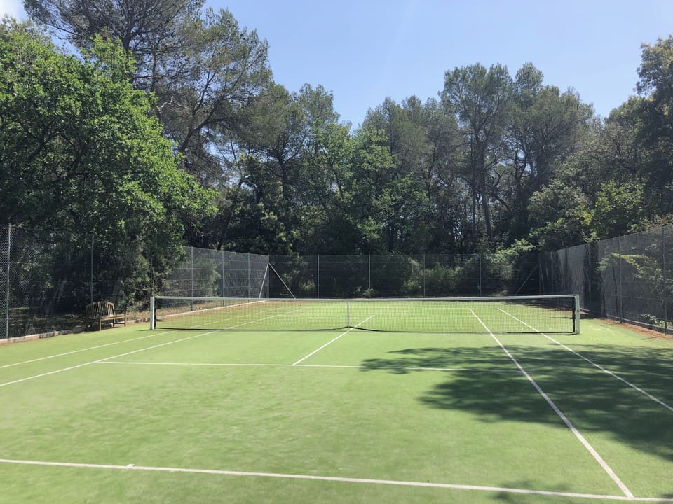 Sport court
