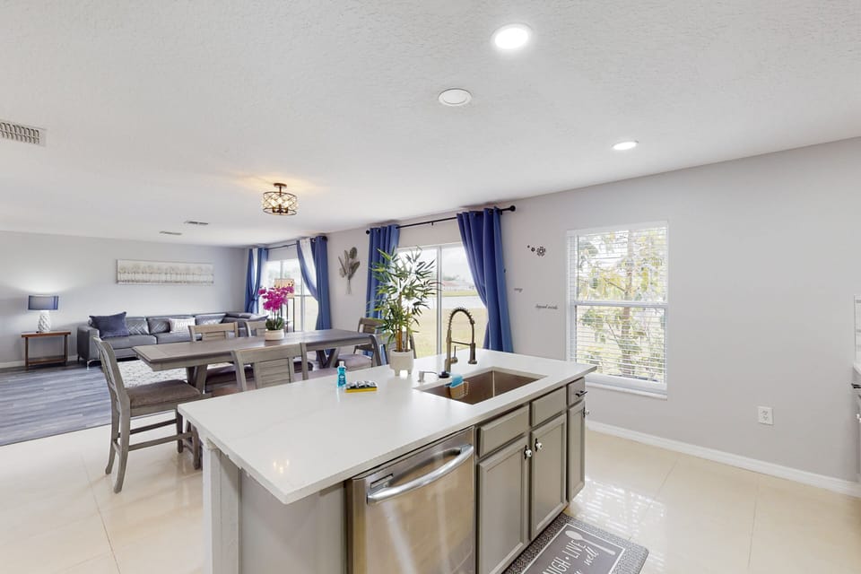 House, Multiple Beds, Kitchen, Garden View (Dreamy Life in Kissimmee) | Interior