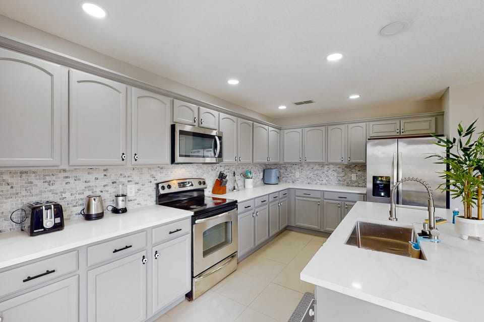 House, Multiple Beds, Kitchen, Garden View (Dreamy Life in Kissimmee) | Private kitchen