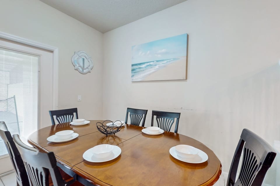 House, Multiple Beds, Pool Access, Pool View (Windsor Island Wonder-Windsor Island) | 5 bedrooms, individually decorated, individually furnished, bed sheets