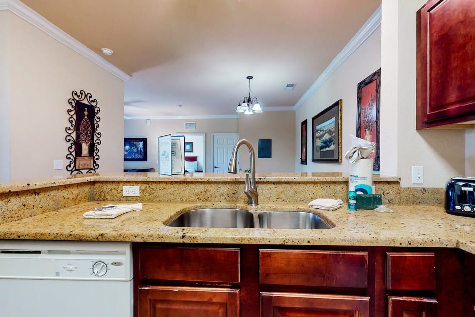 Condo, Multiple Beds, Pool Access, Pool View (Tuscan Sunset - Tuscana Resort) | Private kitchen