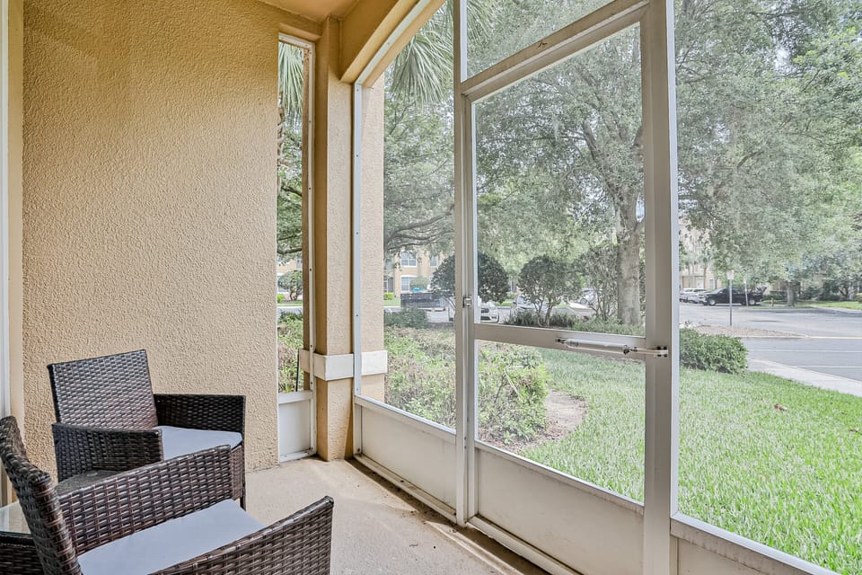 Condo, Multiple Beds, Pool Access, Garden View (Yellow Starfish - Windsor Hills) | Interior