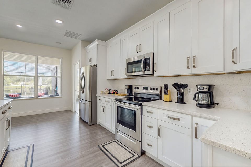 House, Multiple Beds, Pool Access (Touch of Luxury) | Private kitchen