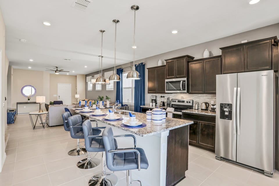 House, Multiple Beds, Pool Access, Pool View (Windsor Island Retreat) | Private kitchen