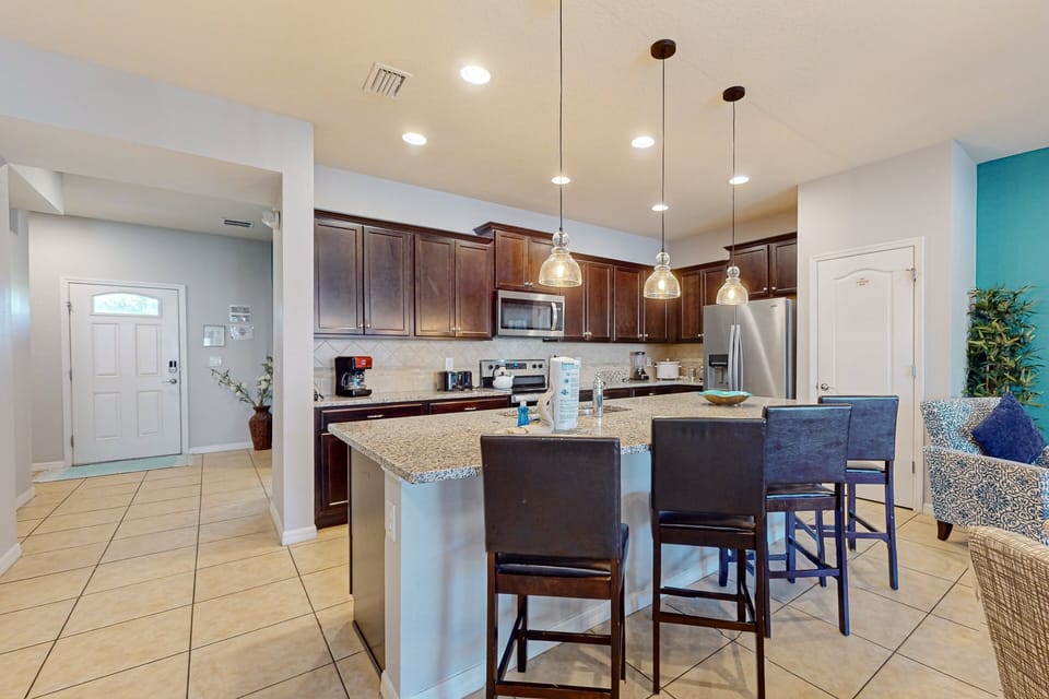 House, Multiple Beds, Pool Access, Pool View (Majorca Retreat - Windsor at Westside) | Private kitchen