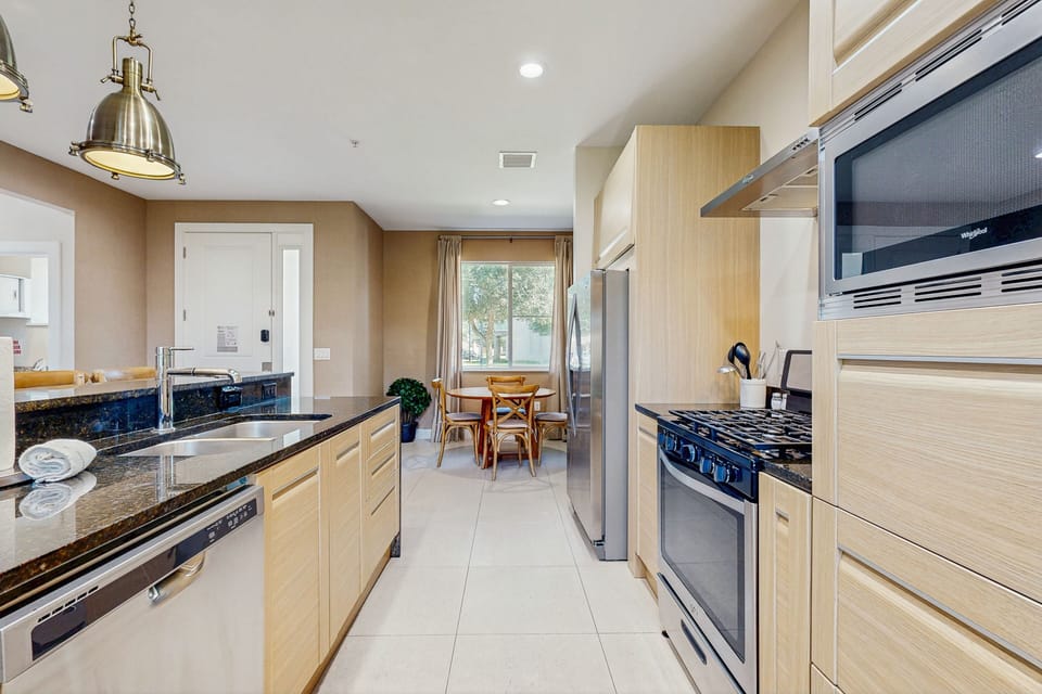 House, Multiple Beds, Pool Access (Magic Village Townhouse) | Private kitchen