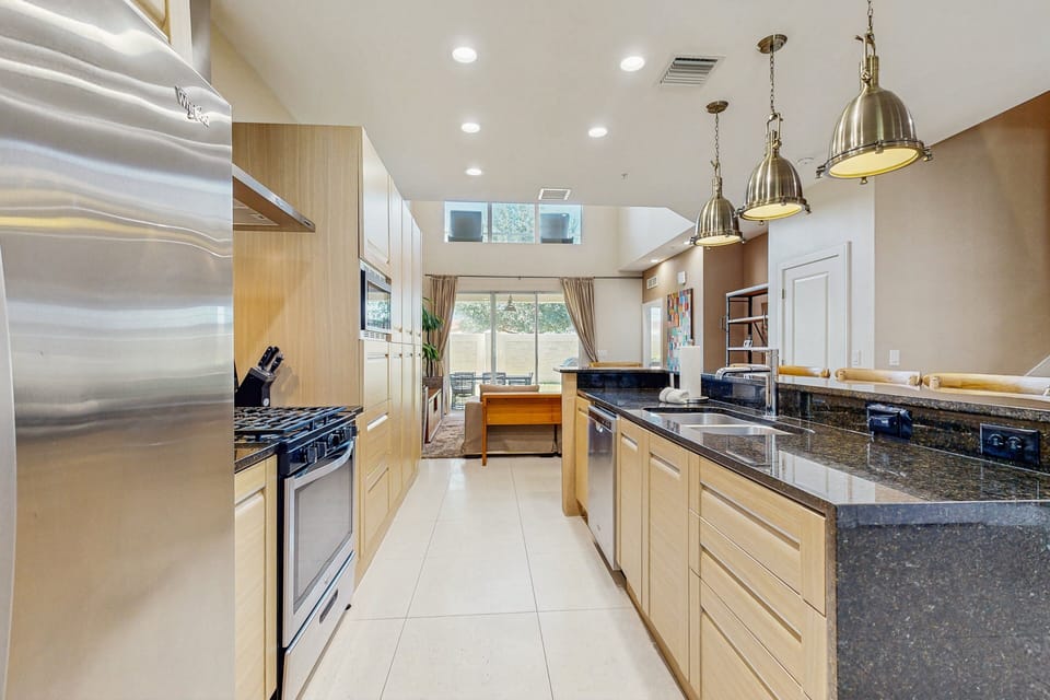 House, Multiple Beds, Pool Access (Magic Village Townhouse) | Private kitchen