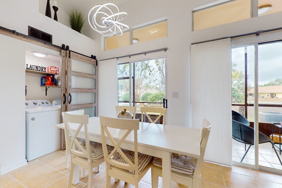 House, Multiple Beds, Kitchen, Pool View (Budding Blooms Retreat) | 2 bedrooms, individually decorated, individually furnished, bed sheets