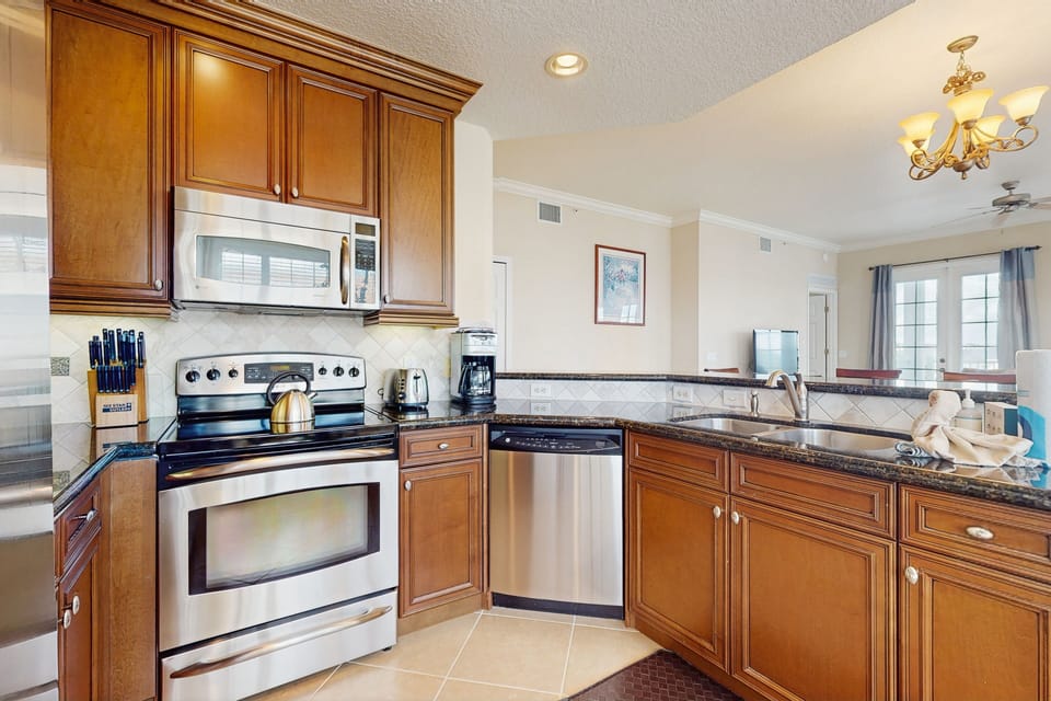 Condo, Multiple Beds, Pool Access, Garden View (7474 Excitement Dr) | Private kitchen