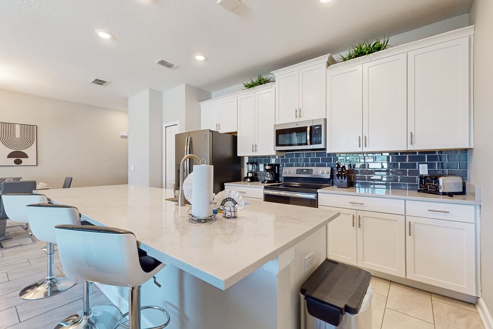House, Multiple Beds, Pool Access, Pool View (Champions Gate Luxury Townhome) | Private kitchen