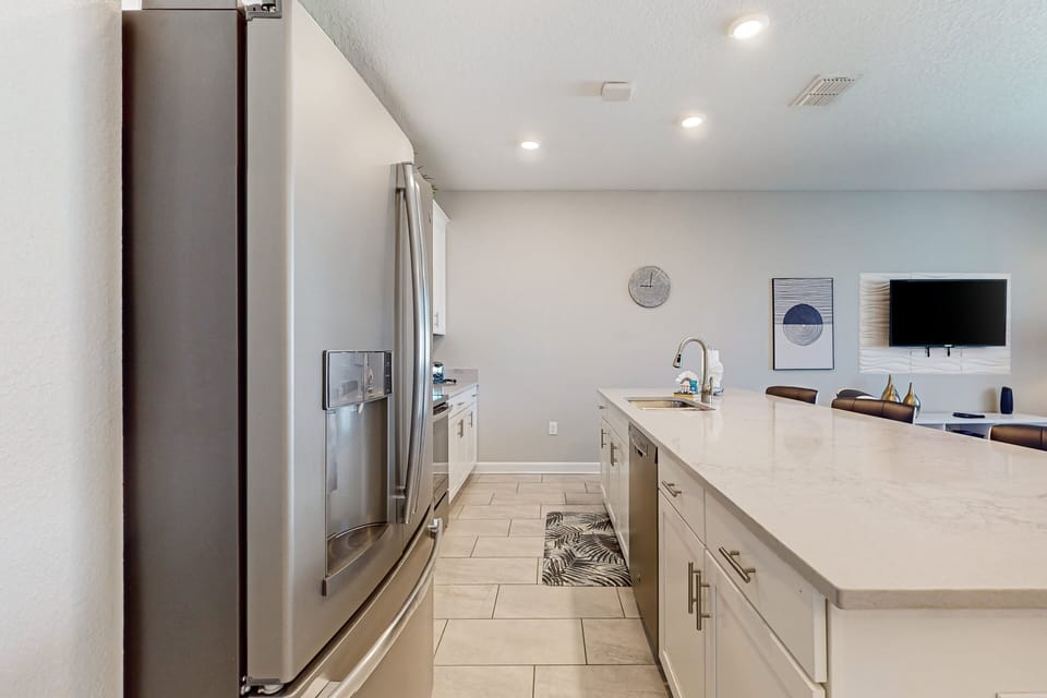 House, Multiple Beds, Pool Access, Pool View (Champions Gate Luxury Townhome) | Private kitchen