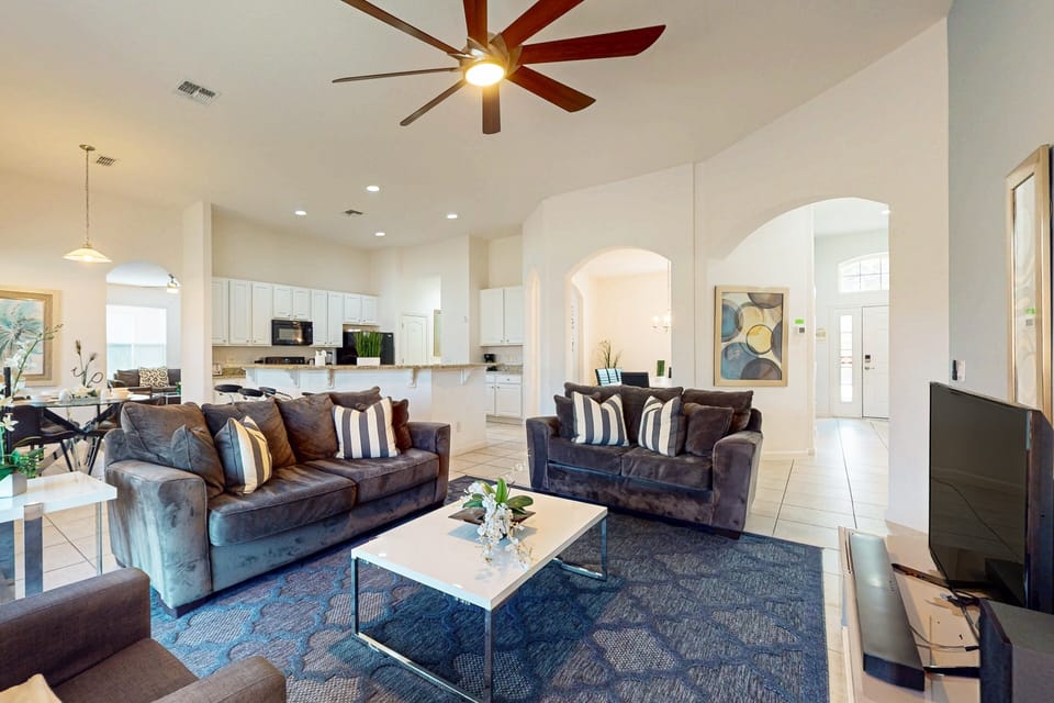 House, Multiple Beds, Pool Access, Pool View (Our Serenity Bay at Watersong Resort) | Living area