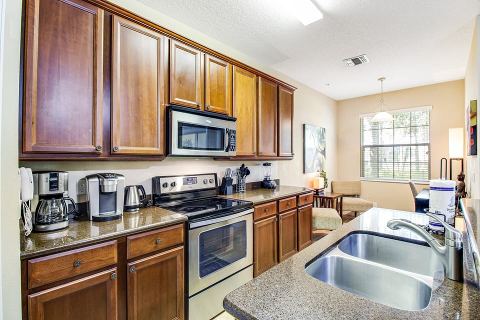 House, Multiple Beds, Hot Tub, Garden View (Magical Memories) | Private kitchen