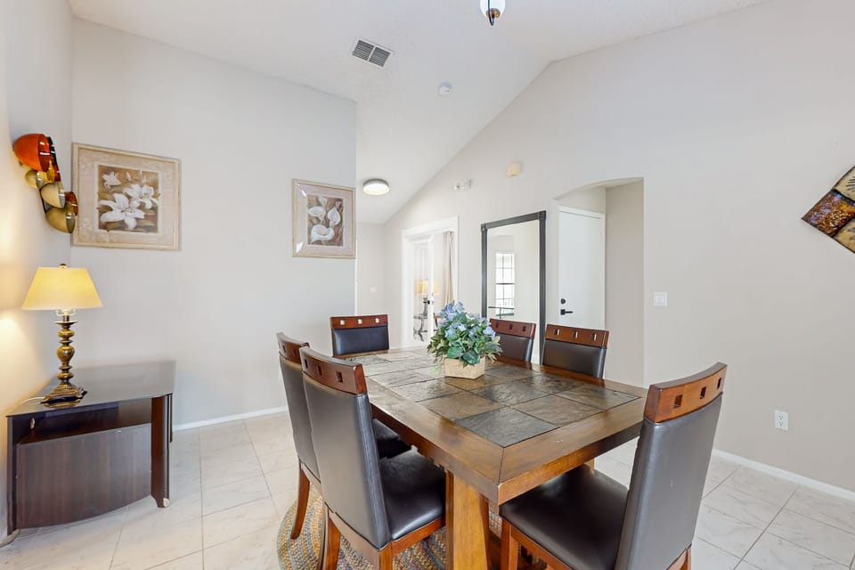 House, Multiple Beds, Pool Access, Pool View (The Ridge Escape at Indian Ridge) | 3 bedrooms, individually decorated, individually furnished, bed sheets