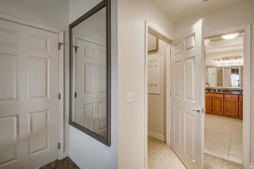 Condo, Multiple Beds, Pool Access, Garden View (Sunset Spectacular-Villas at Reunion) | Interior