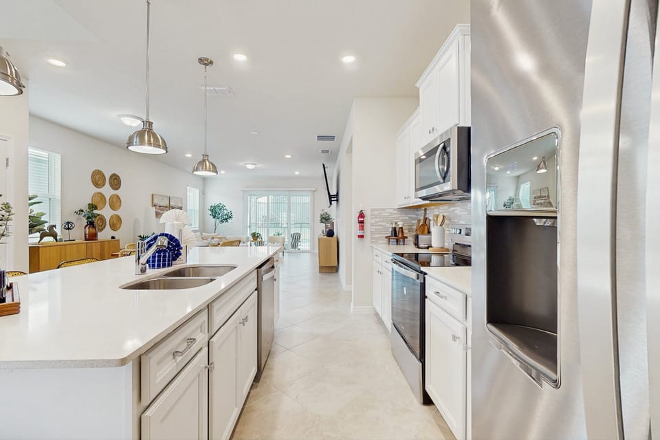House, Multiple Beds, Pool Access, Pool View (Clermont Family Paradise) | Private kitchen