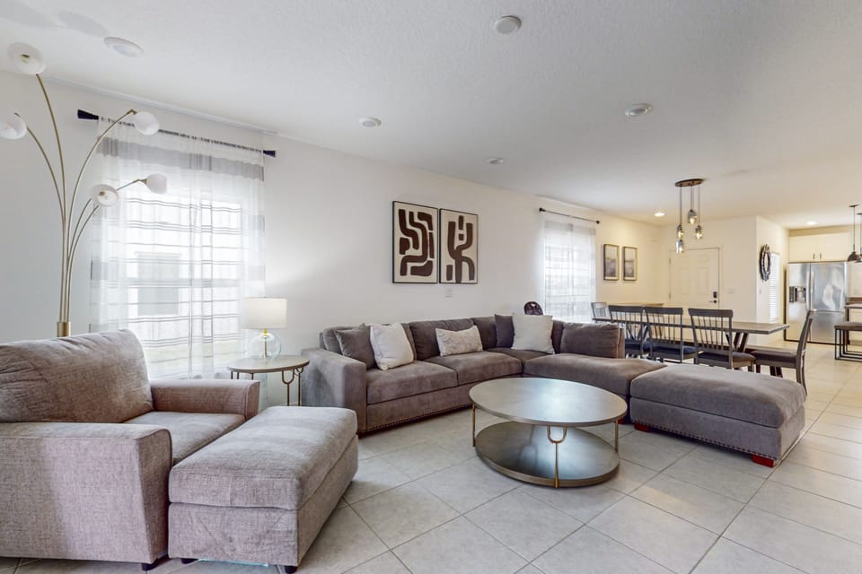 House, Multiple Beds, Patio, Pool View (Paradise on Primrose) | Living area