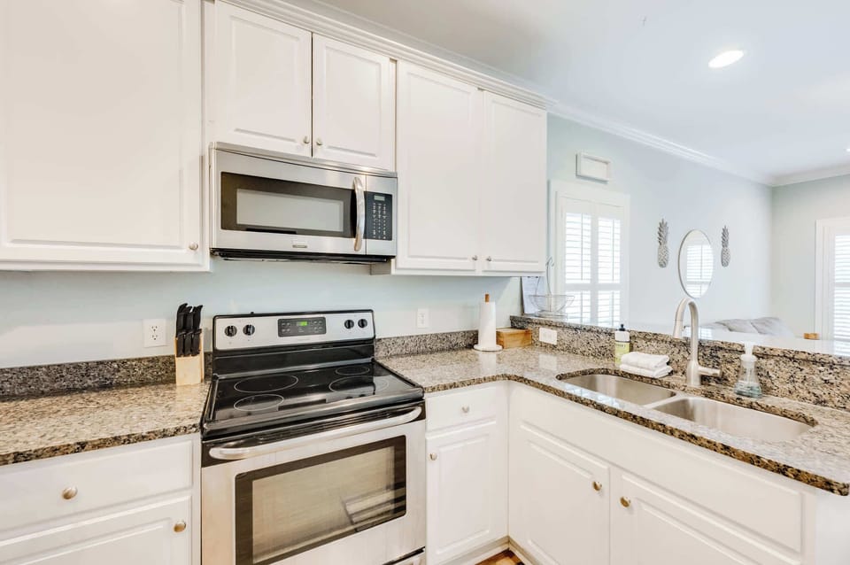 Fully Equipped Kitchen for Your Stay
