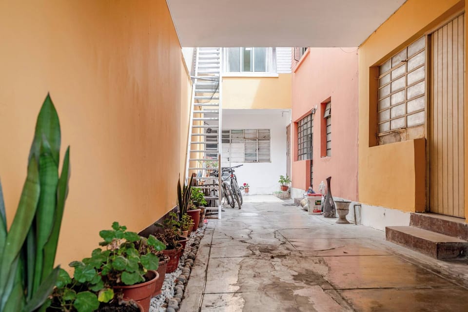 Apartment, 2 Bedrooms | Property grounds