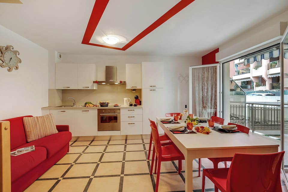 Living and dining room