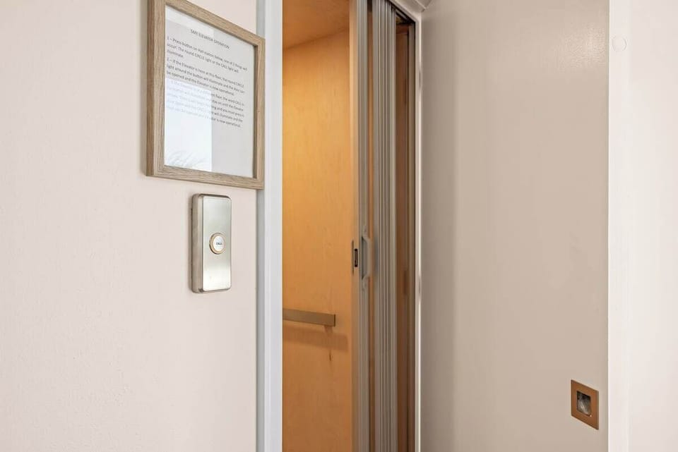 Elevator