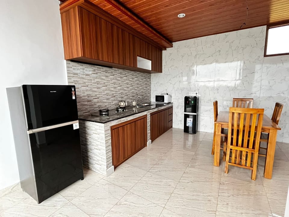 Deluxe Villa, Private Pool | Private kitchen