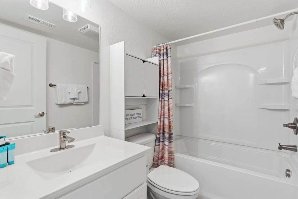 Serene Creek Condo Pool & Gym Apartment in Branson