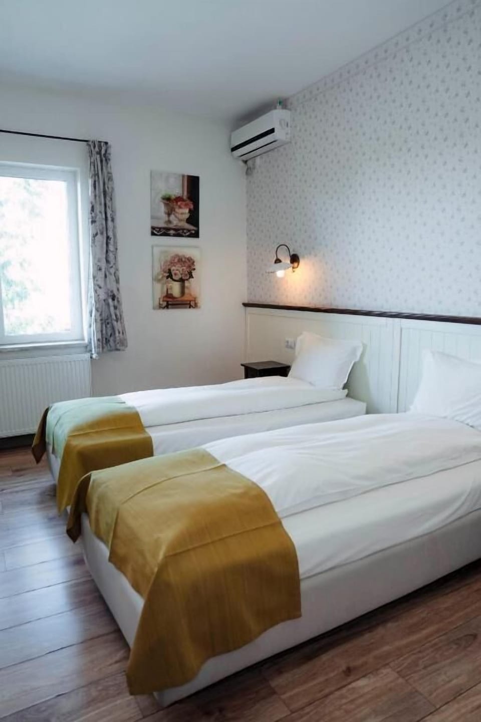 Twin Room | Free WiFi, bed sheets