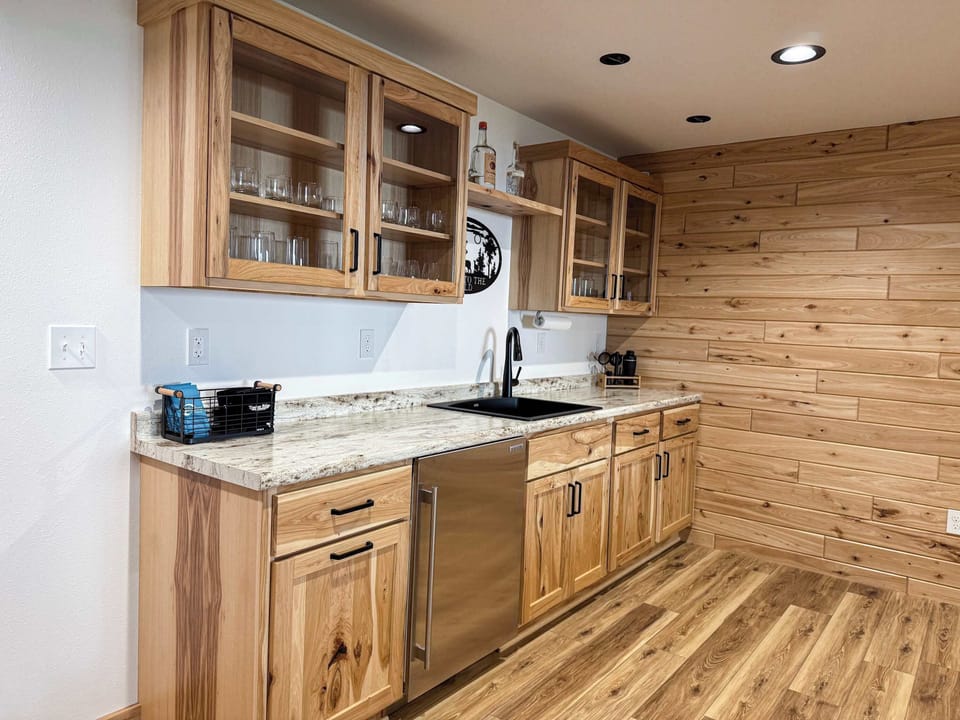 House, Multiple Beds, Patio (Woods + Water) | Private kitchen