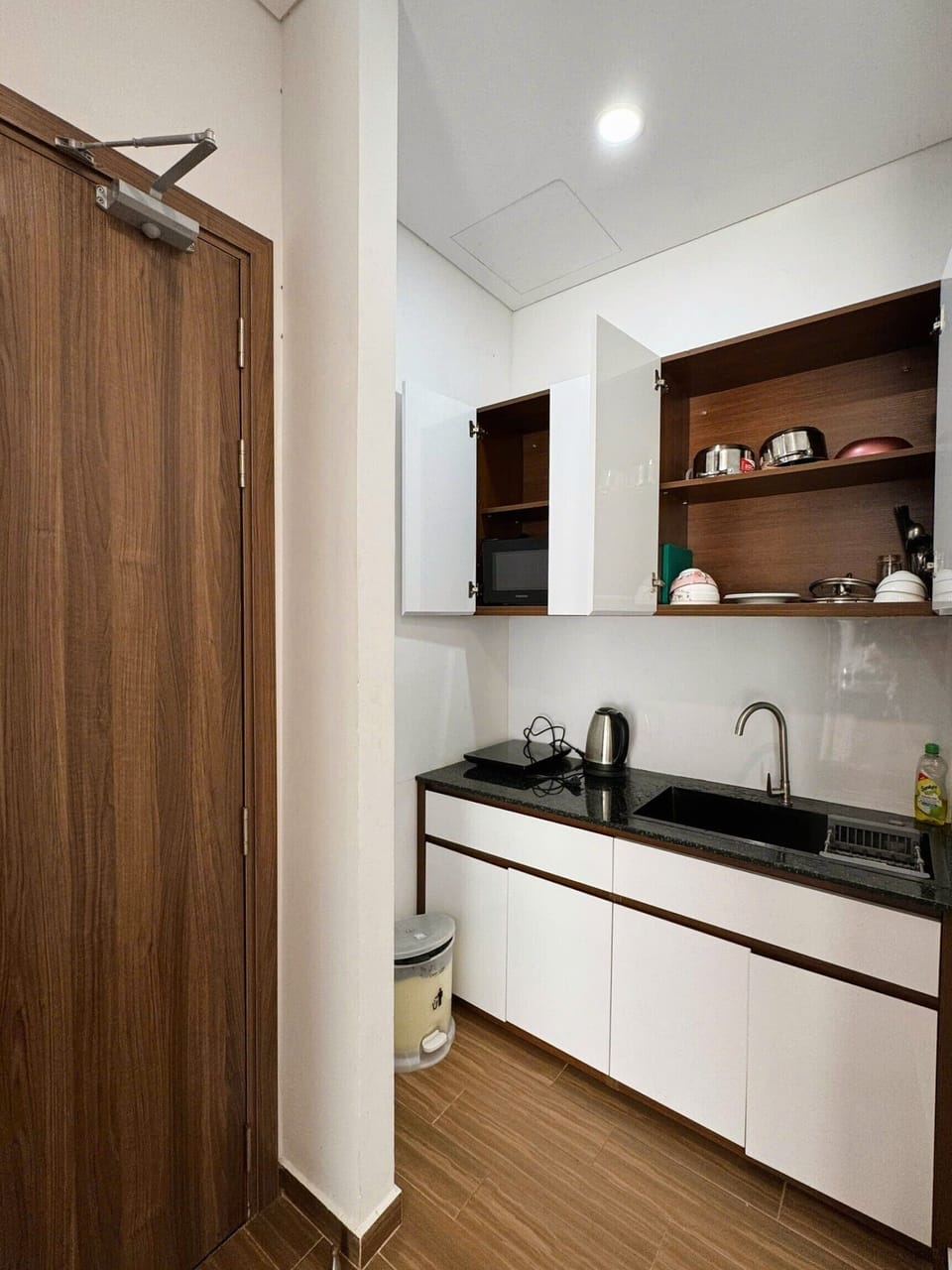 Deluxe Quadruple Room, Balcony, City View | Blackout drapes, soundproofing, iron/ironing board, free WiFi