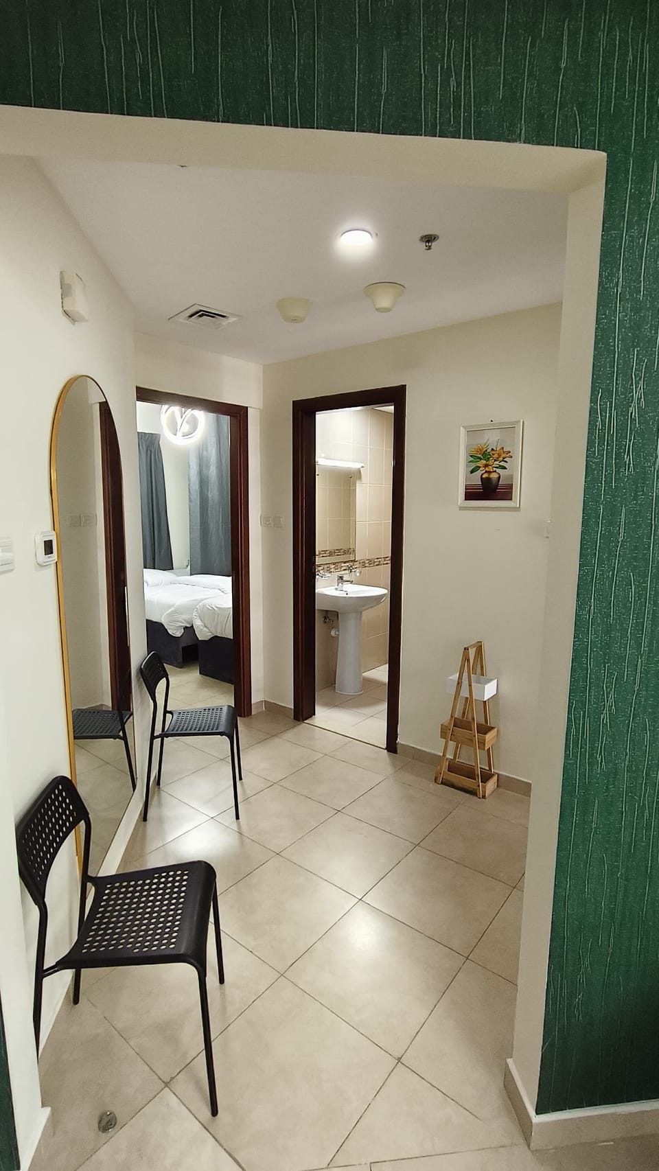 Comfort Apartment, Balcony, City View