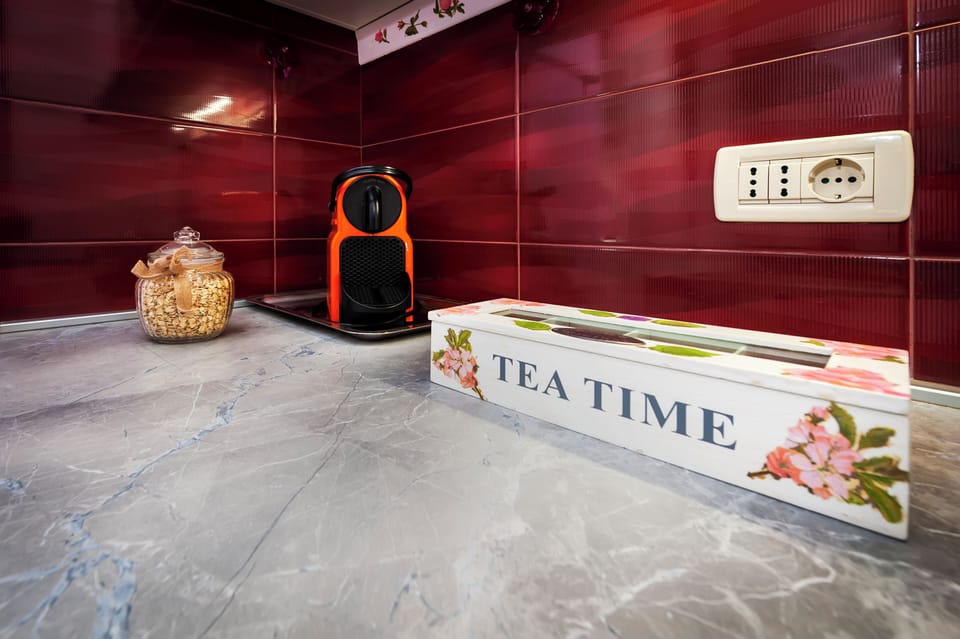 Double Room, Balcony | Free WiFi