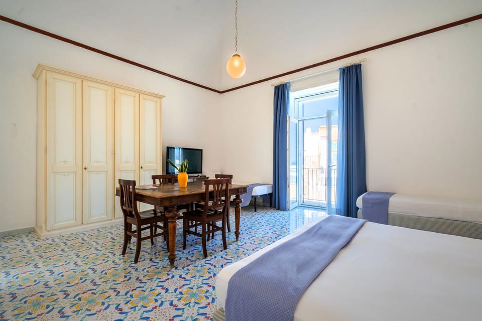 Room, Balcony, Sea View | Free WiFi