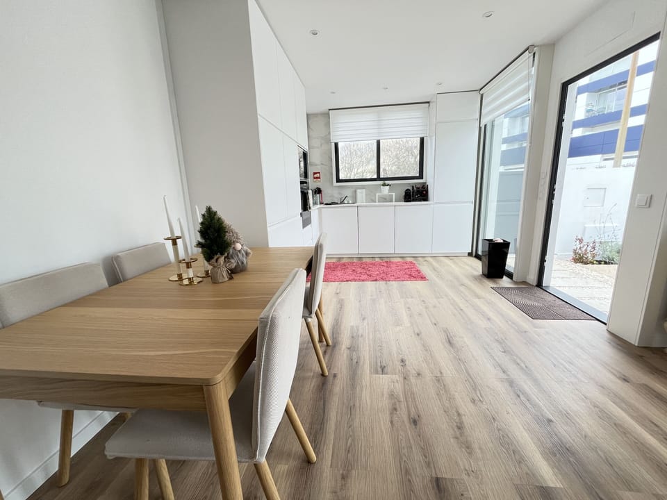 House | Living area | 36-inch LCD TV with cable channels