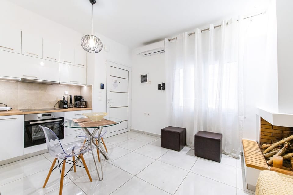House | 1 bedroom