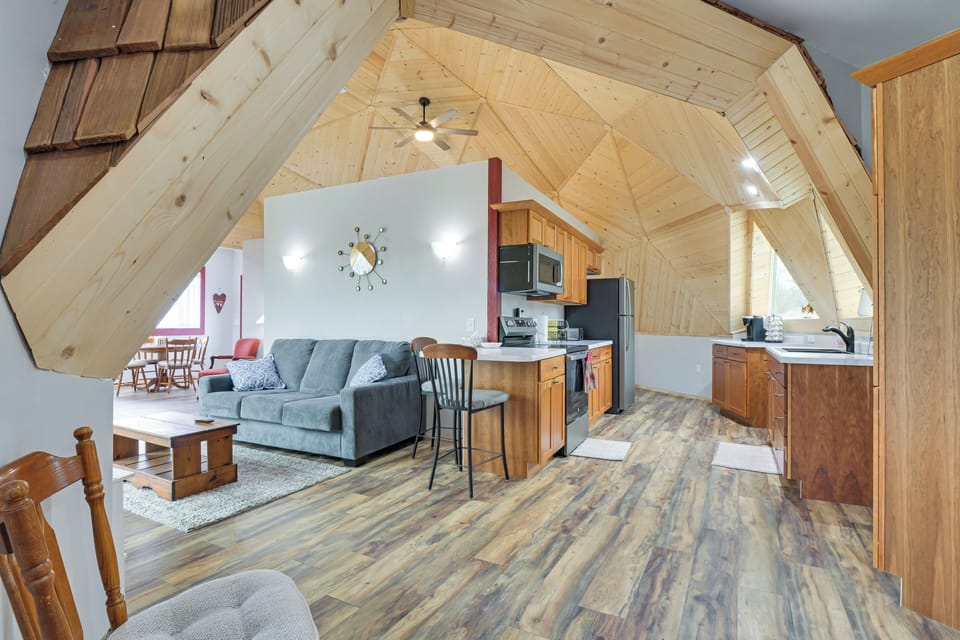 House (1 Bedroom) | Interior