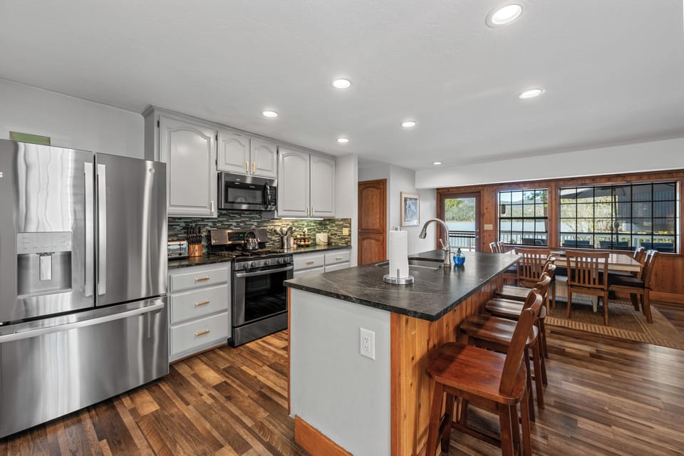 Full Kitchen - Full Kitchen with newer appliances and all of the amenities needed for a great meal