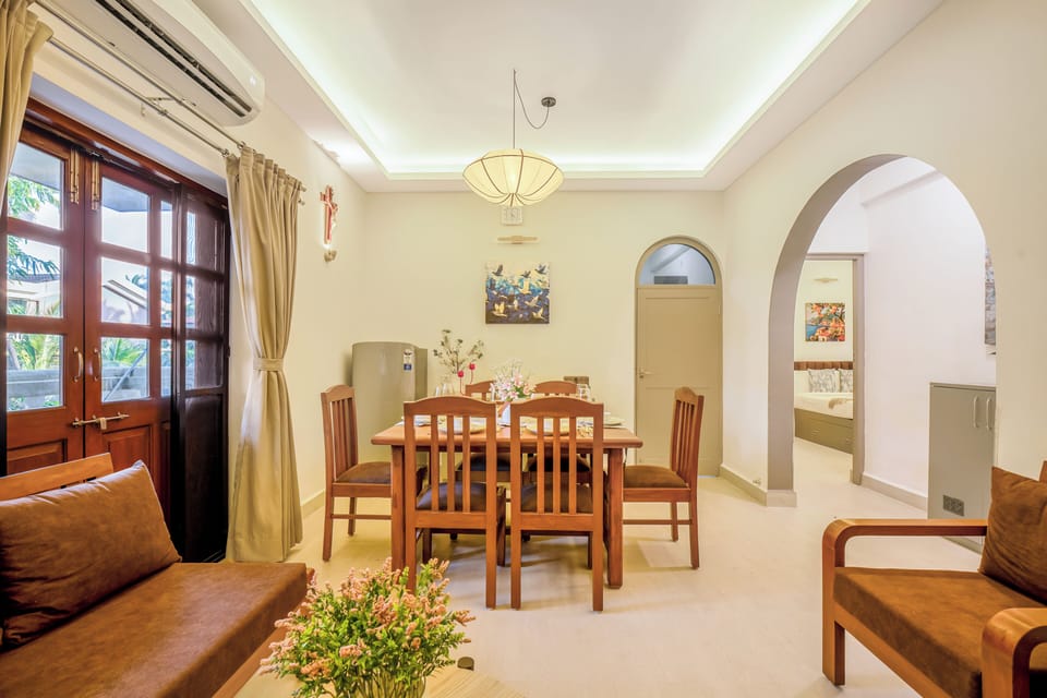 Apartment, 2 Bedrooms, Balcony | Dining