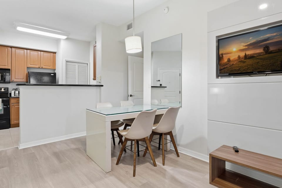 Apartment (2 Bedrooms) | In-room dining
