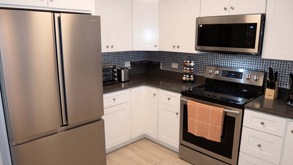Indoors, Kitchen, Appliance, Microwave, Oven