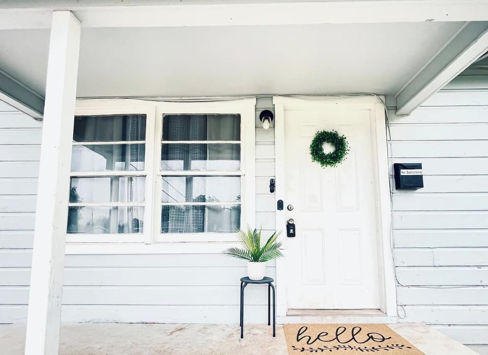 Earthy Neutrals
Warm beige and muted green color palettes.