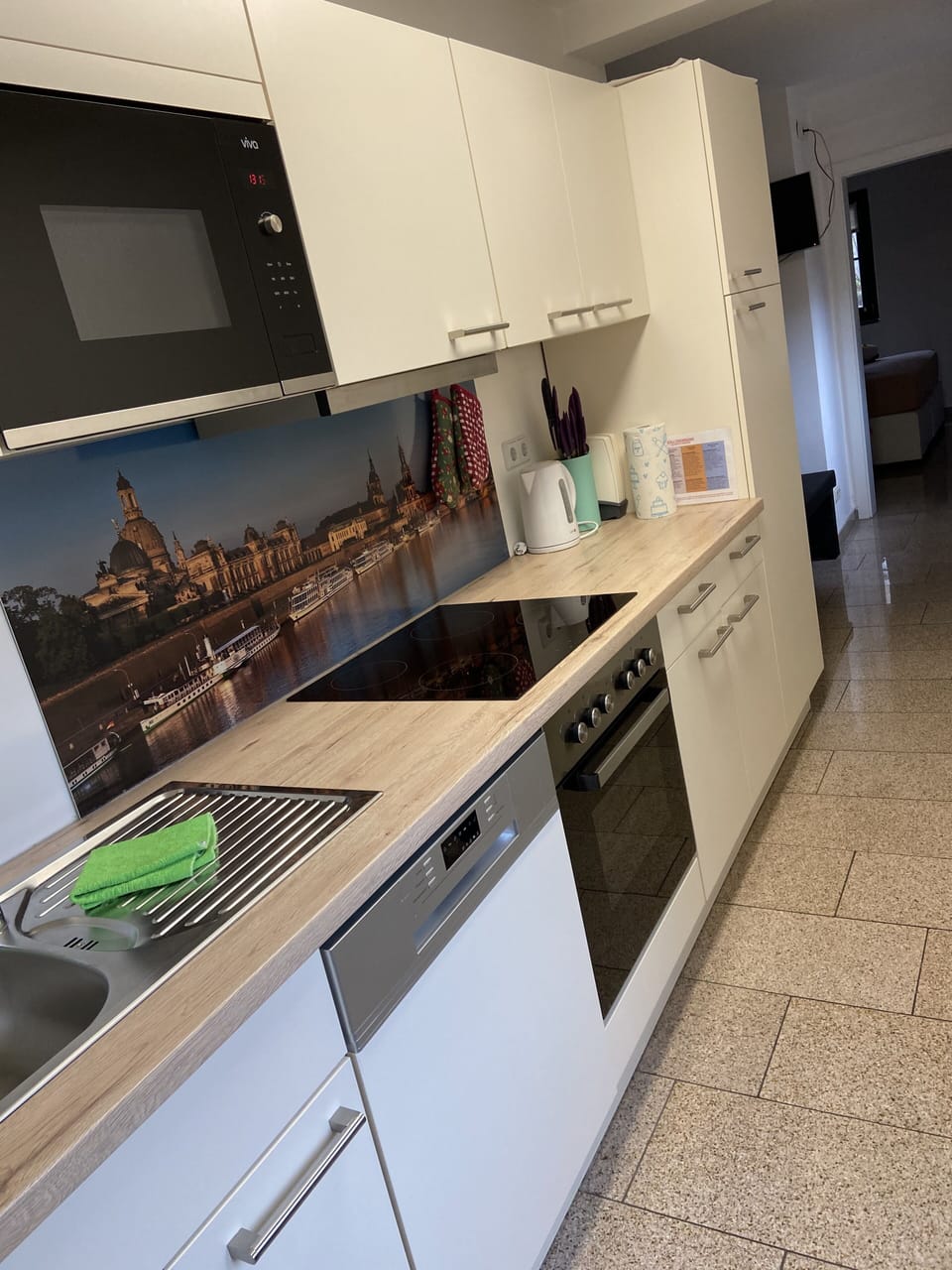 Comfort Condo, 3 Bedrooms, Kitchen (Wohnung 1) | Private kitchen | Full-size fridge, microwave, stovetop, dishwasher
