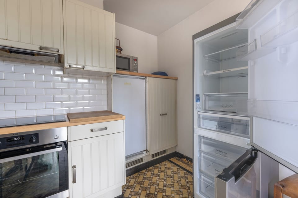 Classic House, Garden View | Microwave