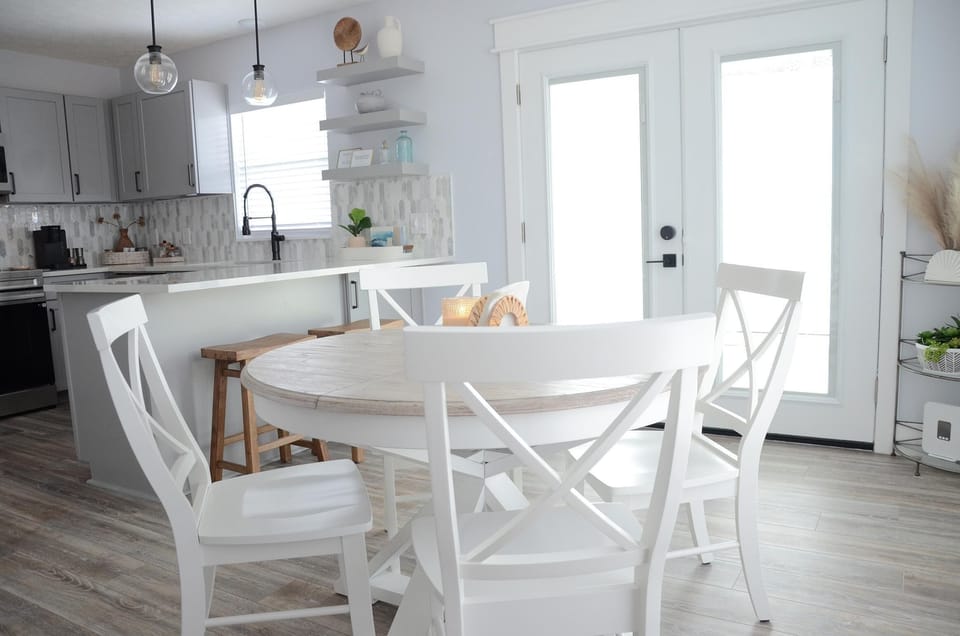 House, Multiple Beds (The Beach Bunker) | Dining