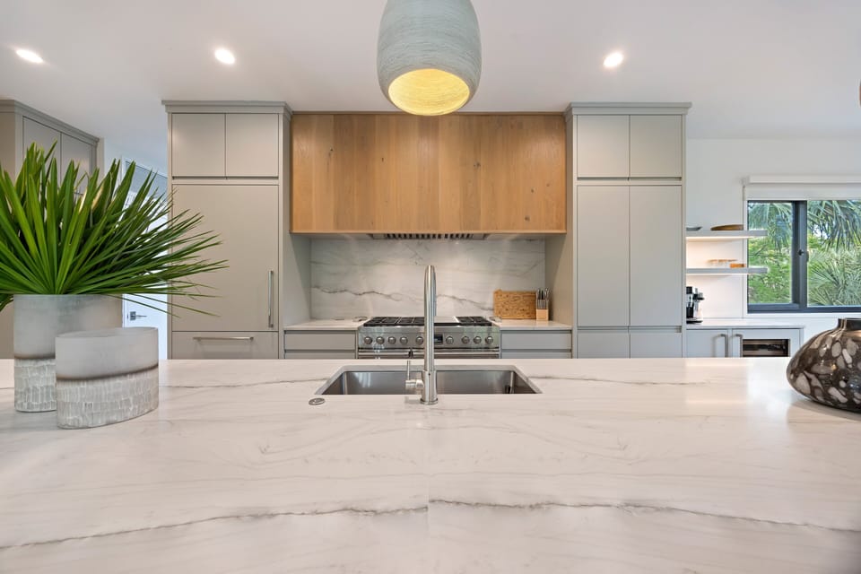 Chef's Dream Kitchen- Fully modern and updated