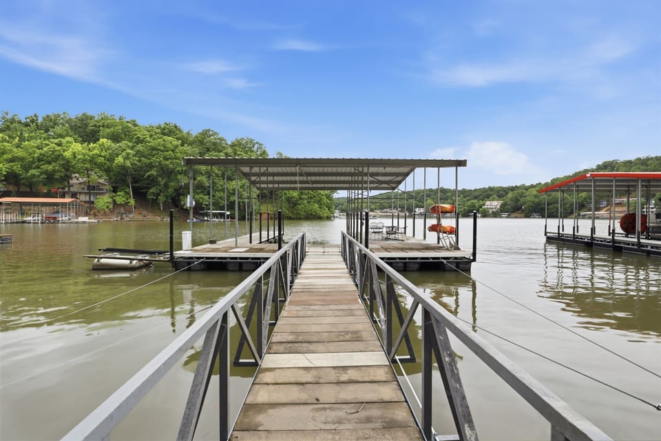 Dock
